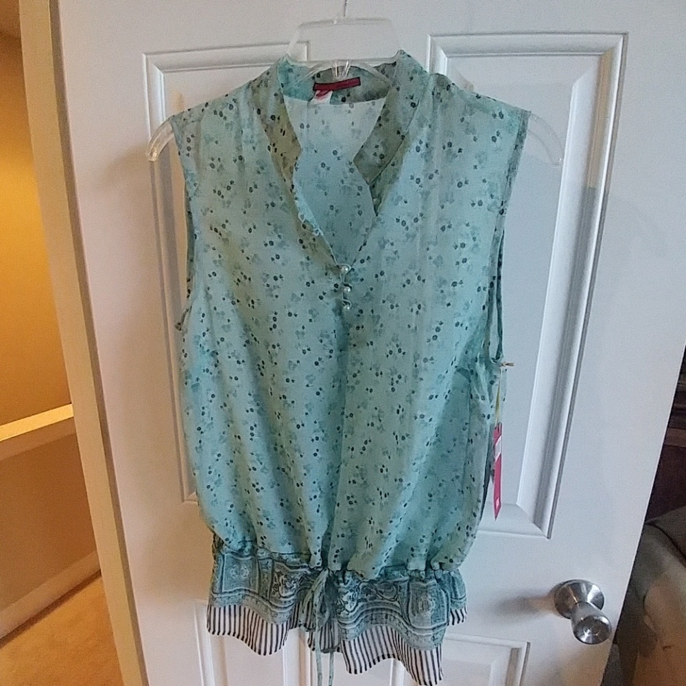 Silk blue print sleeveless blouse by tapemeasure